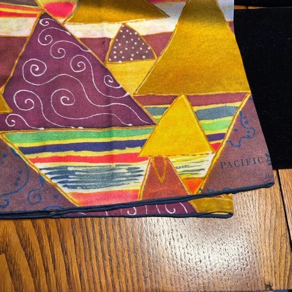 Colorful Geometric Pattern Scarf - Picture 3 of 6